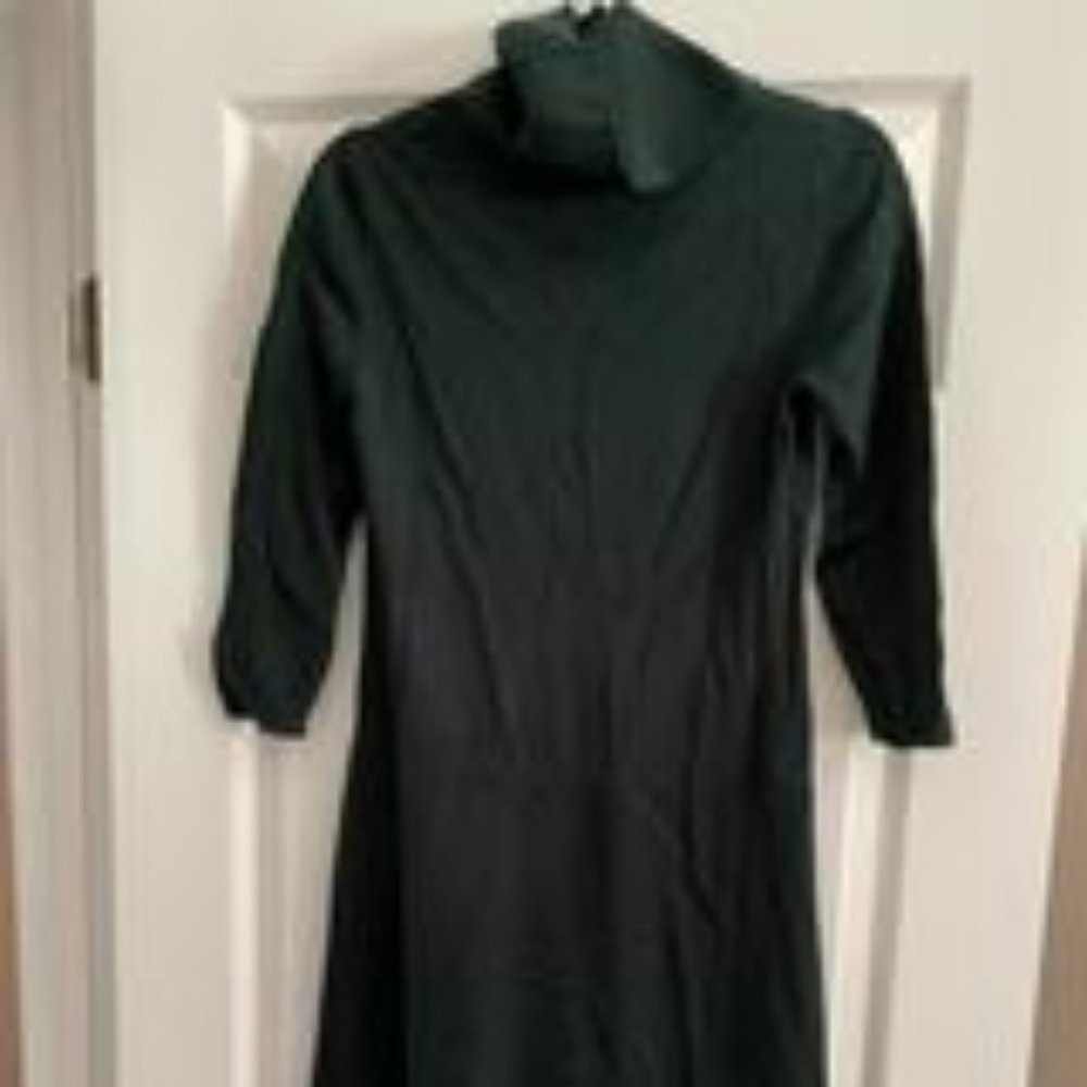 SWEATER DRESS